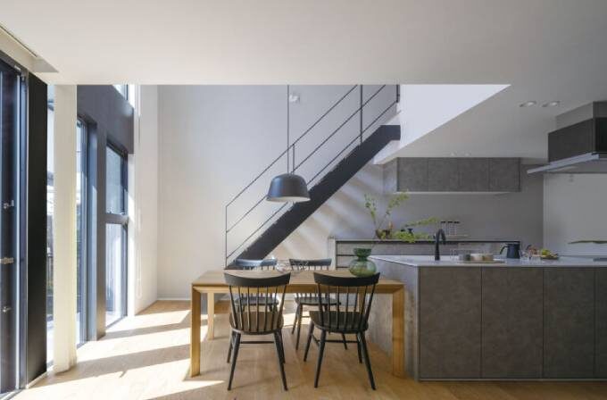 積善の家株式会社　- M８(メイト) Architect-